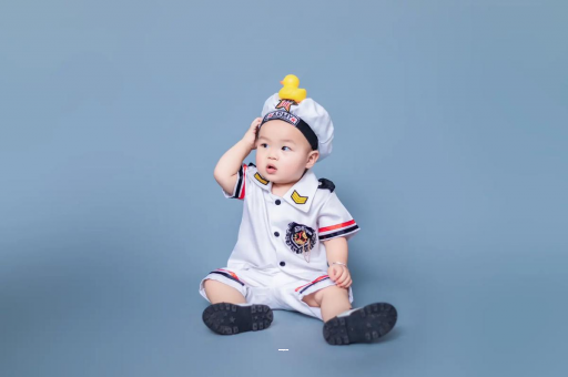 博白宝宝老摇头怎么回事